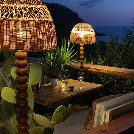 ホテル Large With Sea View In Kabak Bay, Oeluedeniz フェティエ