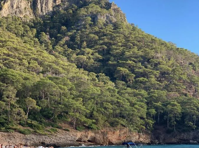 Hotel Large With Sea View In Kabak Bay, Oeluedeniz *